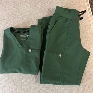 Fabletics Forest Green Scrub Set